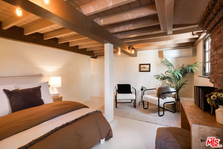1026 Oak Grove Drive, Los Angeles, California 90041
