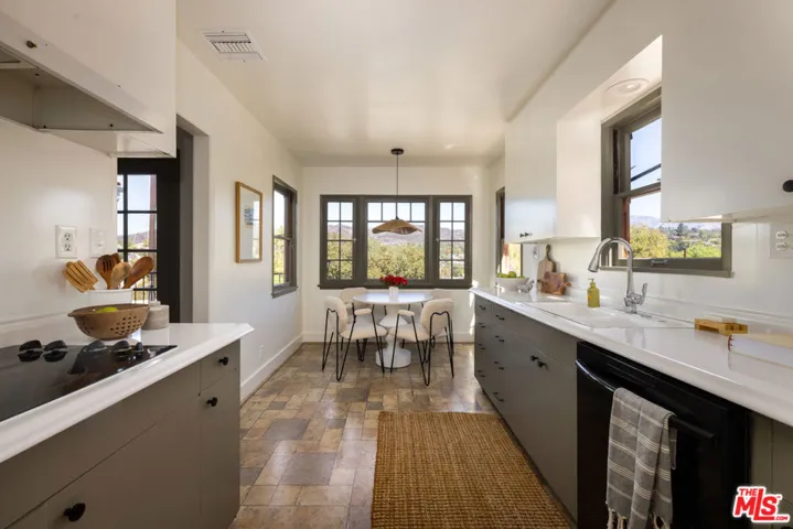 1026 Oak Grove Drive, Los Angeles, California 90041