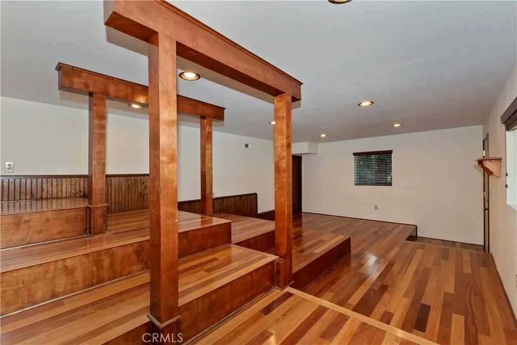 Bonus room with private entrance. (Separate from the rest of the house)