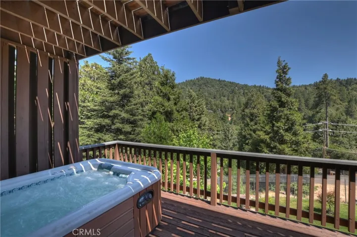 Jacuzzi on deck 2 downstairs