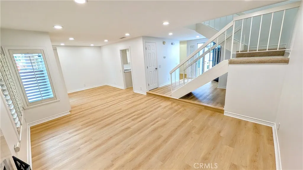 61 Ashbrook, Irvine, California 92604 home-pic-66