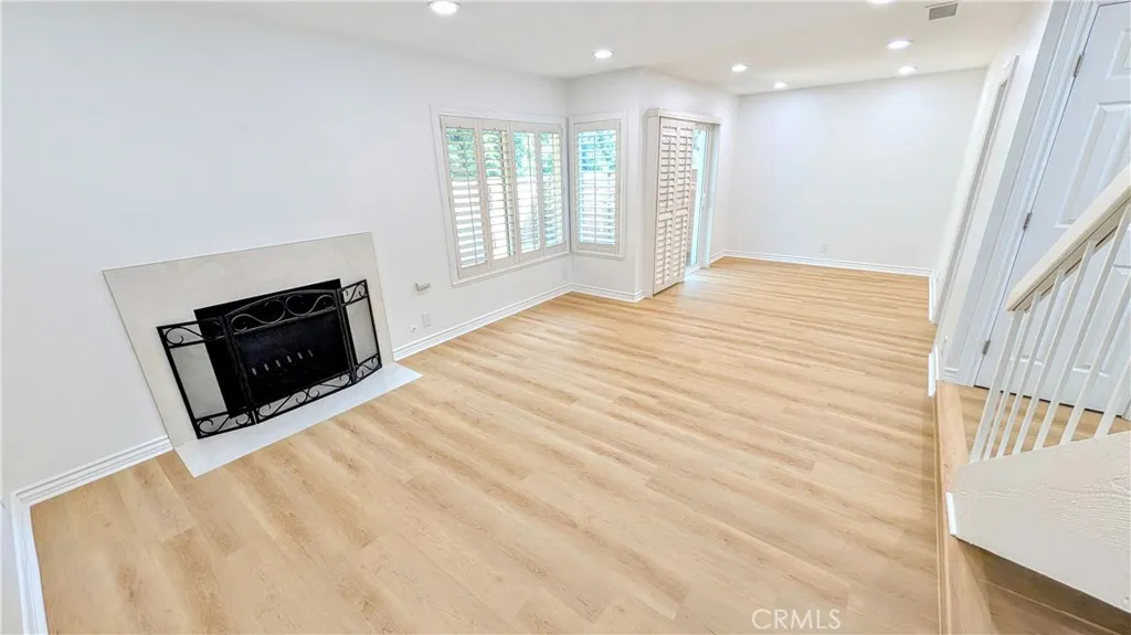 61 Ashbrook, Irvine, California 92604 home-pic-65