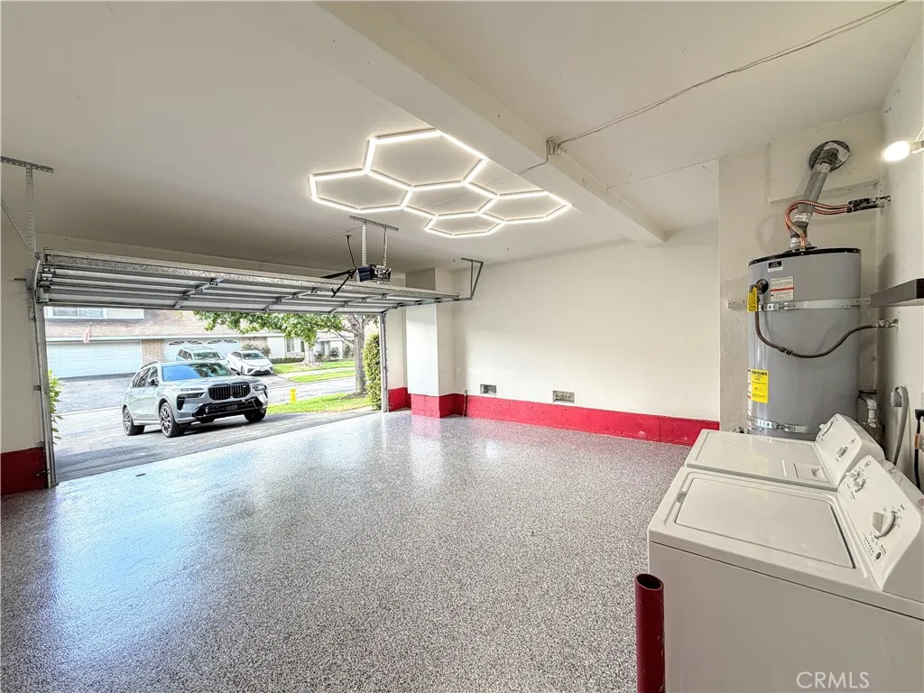 61 Ashbrook, Irvine, California 92604 home-pic-23