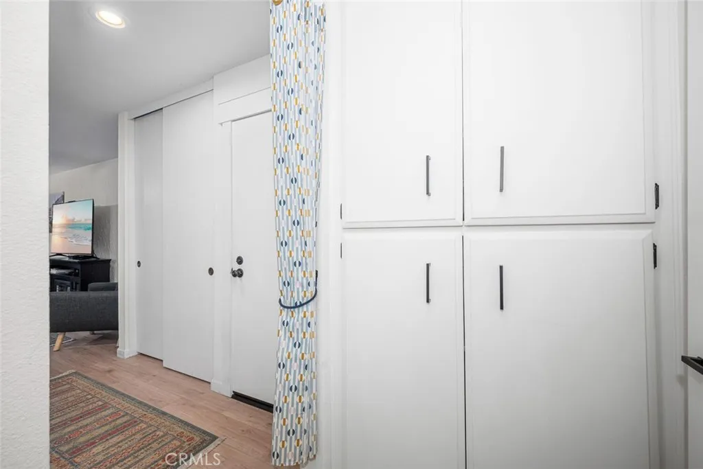 7890 E Spring St.  home-pic-17