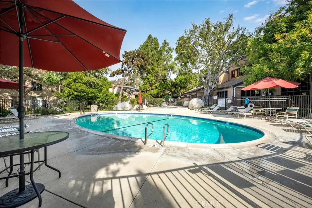 7890 E Spring St. 4w, Long Beach, California 90815 home-pic-33