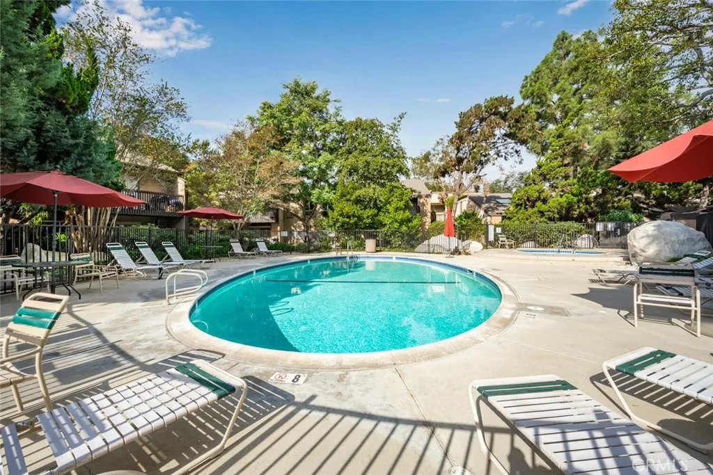 7890 E Spring St. 4w, Long Beach, California 90815 home-pic-32