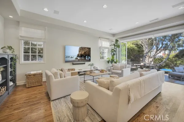 2001 Agnes Rd, Manhattan Beach, California 90266 home-pic-9