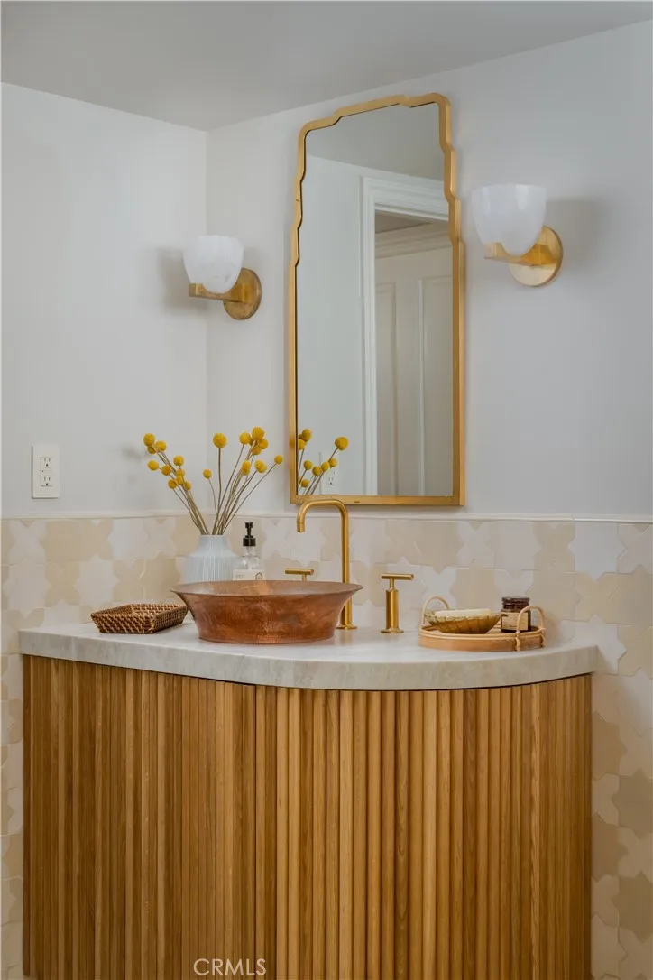 2001 Agnes Rd, Manhattan Beach, California 90266 home-pic-10
