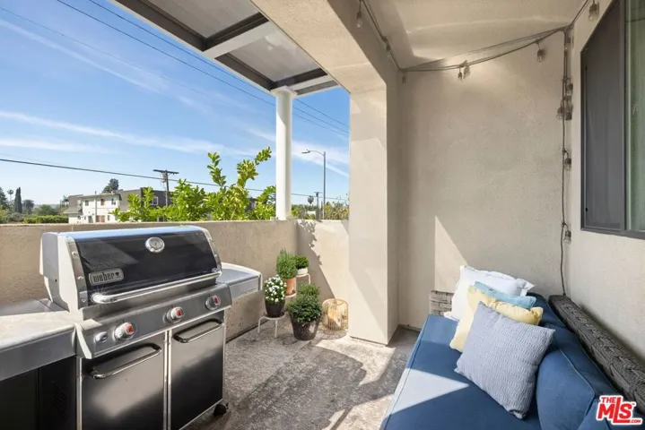 13151 Victory Boulevard, Van Nuys, California 91401