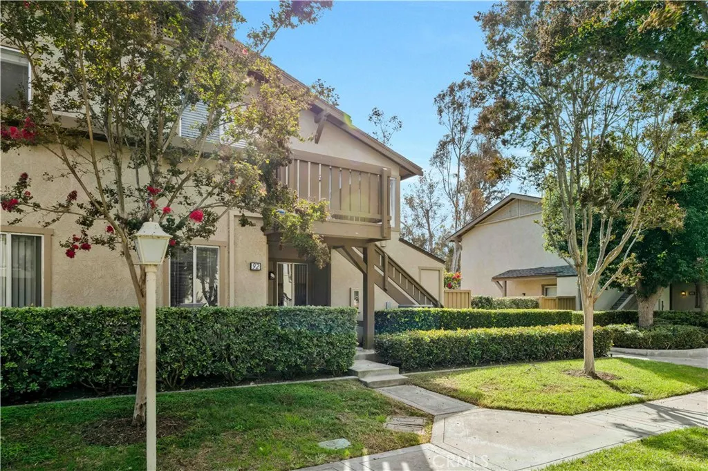 92 Clearbrook, Irvine, California 92614 home-pic-5