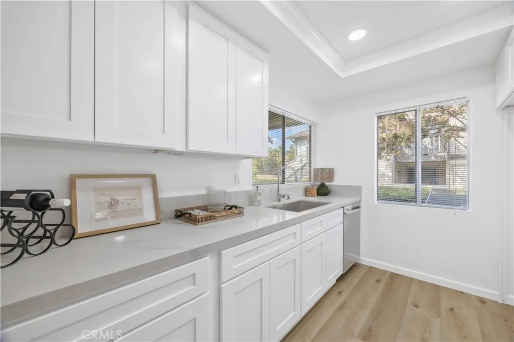 92 Clearbrook, Irvine, California 92614 home-pic-12