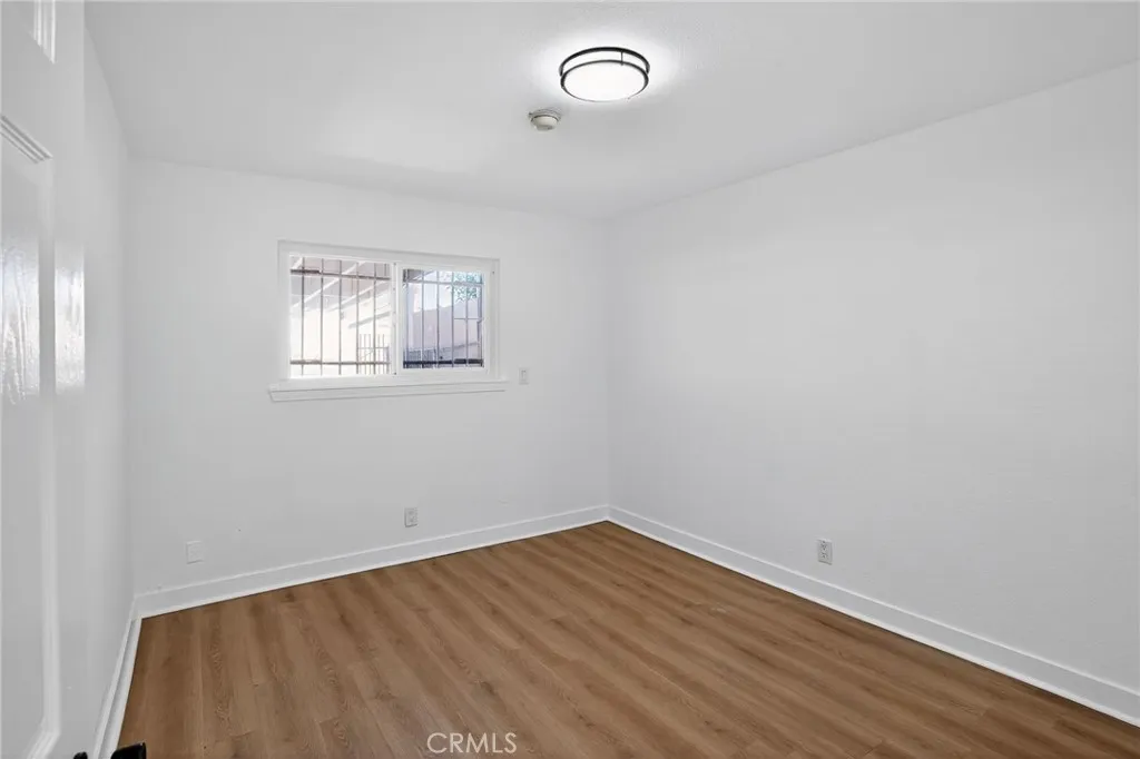 1555 W 59th, Los Angeles, California 90047 home-pic-8