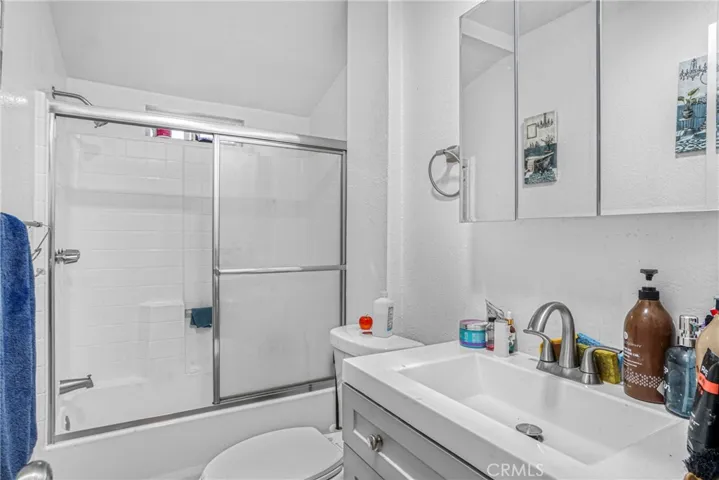 1548 W 59th Place, Los Angeles, California 90047