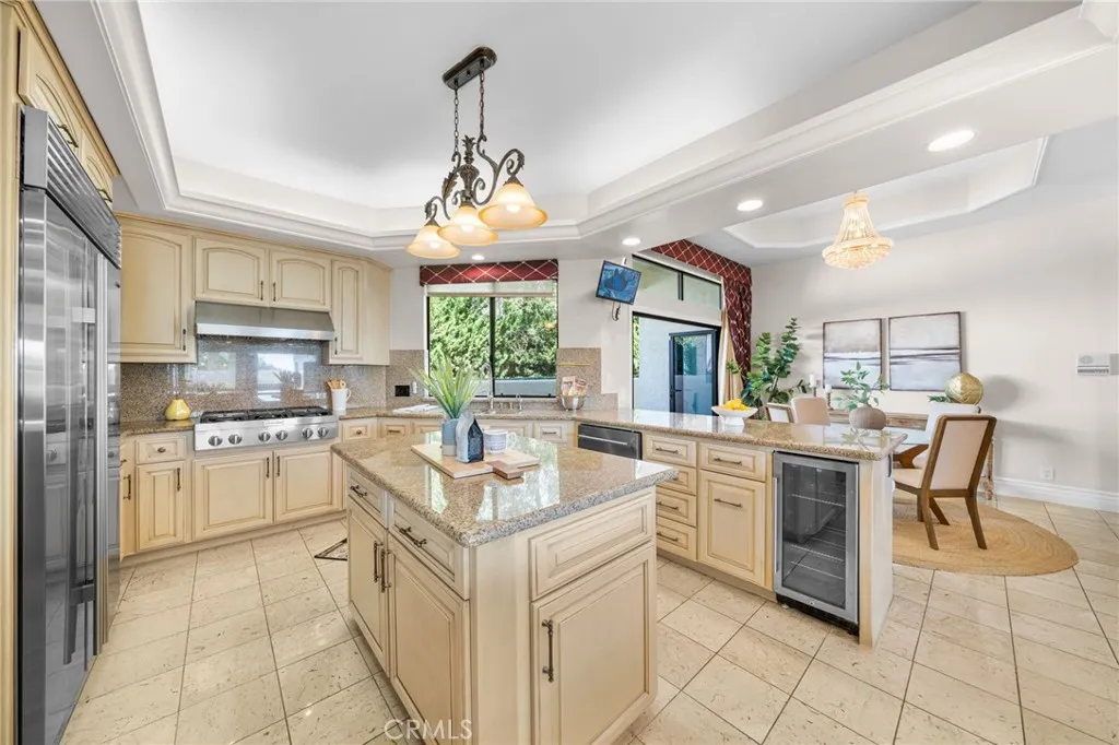 2487 Cliff Road, Upland, California 91784 home-pic-29