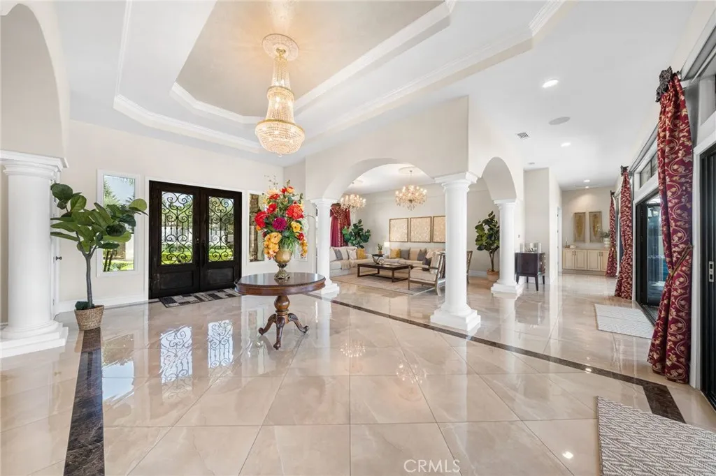 2487 Cliff Road, Upland, California 91784 home-pic-3