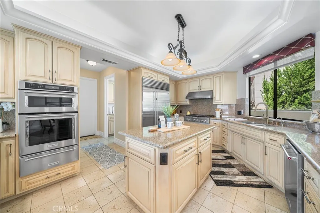 2487 Cliff Road, Upland, California 91784 home-pic-27