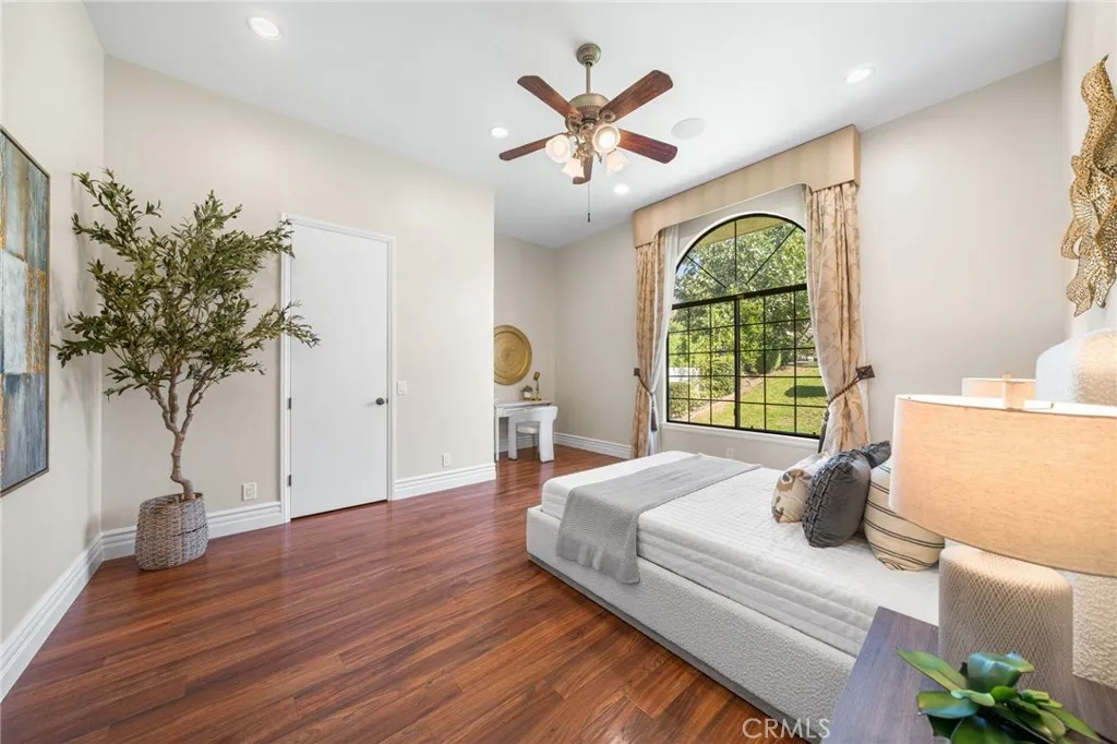 2487 Cliff Road, Upland, California 91784 home-pic-16