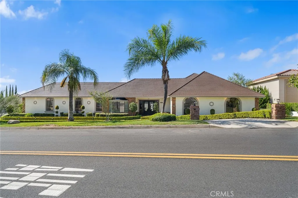 2487 Cliff Road, Upland, California 91784 home-pic-0