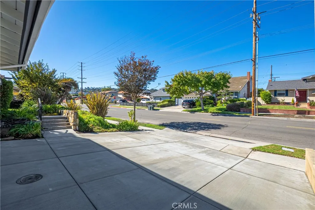 23318 Ocean Ave., Torrance, California 90505 home-pic-19