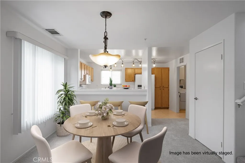 1008 S Harbor Heights Drive B, Harbor City, California 90710 home-pic-6