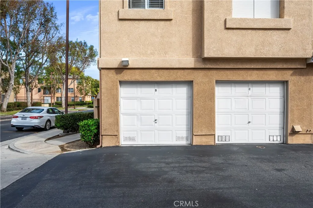 1008 S Harbor Heights Drive B, Harbor City, California 90710 home-pic-34