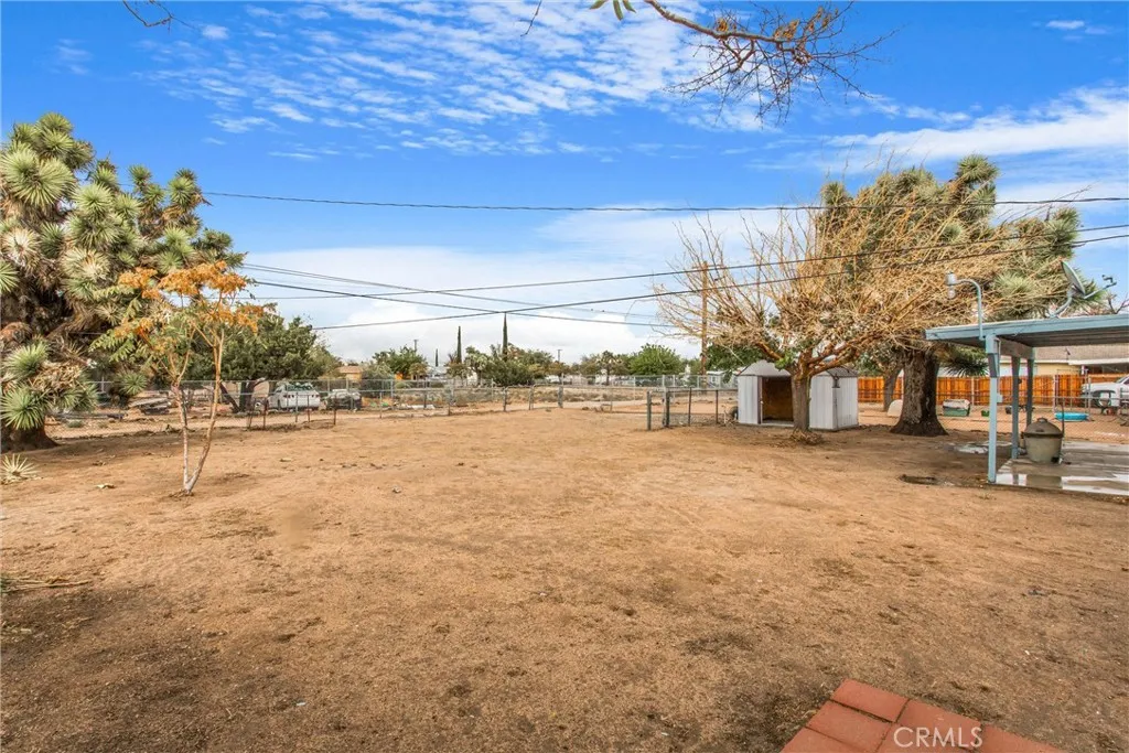 16182 Spruce Street, Hesperia, California 92345 home-pic-26