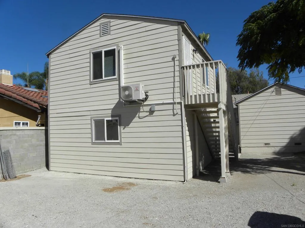 652 S Orange, El Cajon, California 92020 home-pic-8