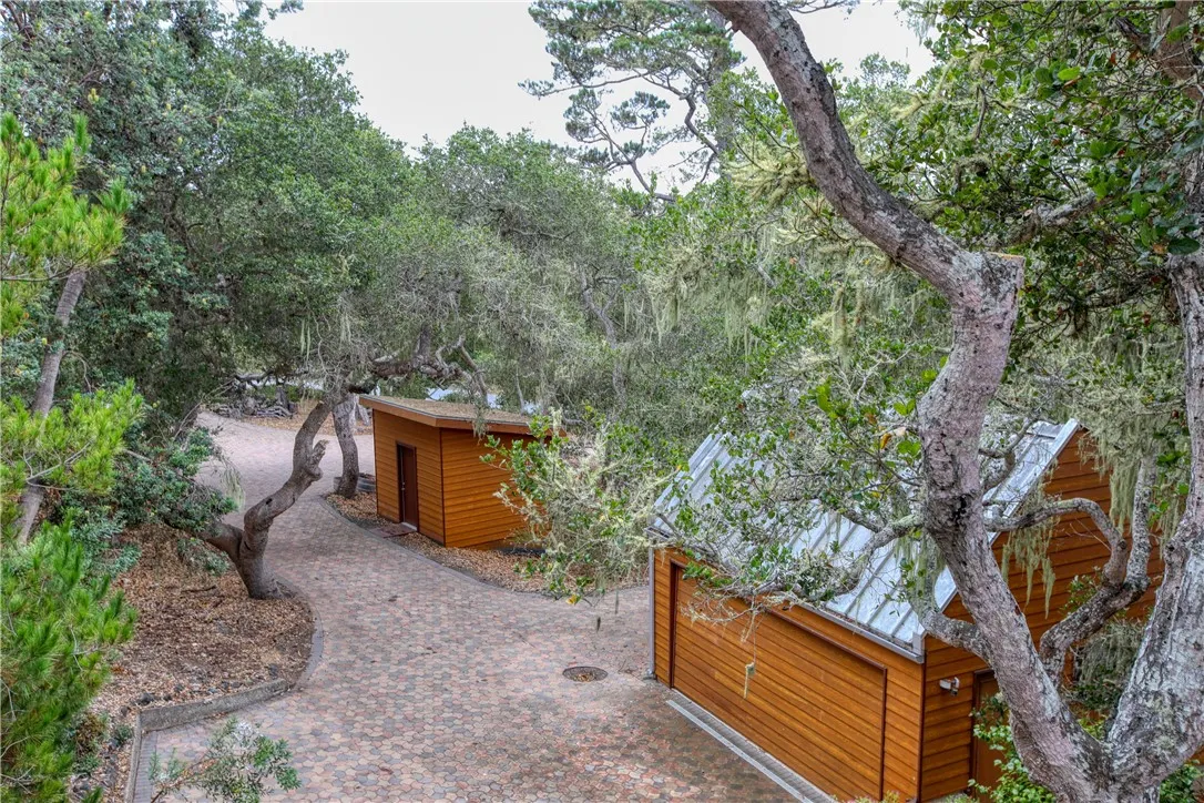 1021 Hillcrest, Cambria, California 93428 home-pic-38