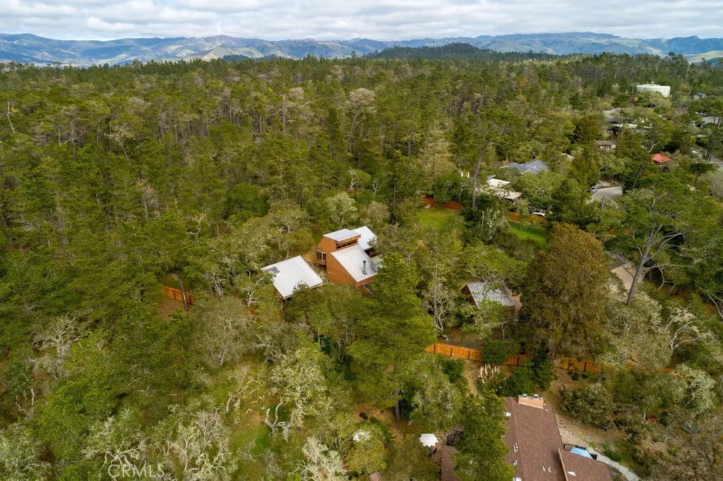 1021 Hillcrest, Cambria, California 93428 home-pic-58