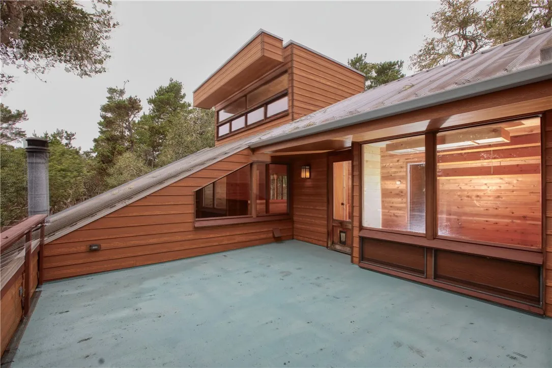 1021 Hillcrest, Cambria, California 93428 home-pic-37