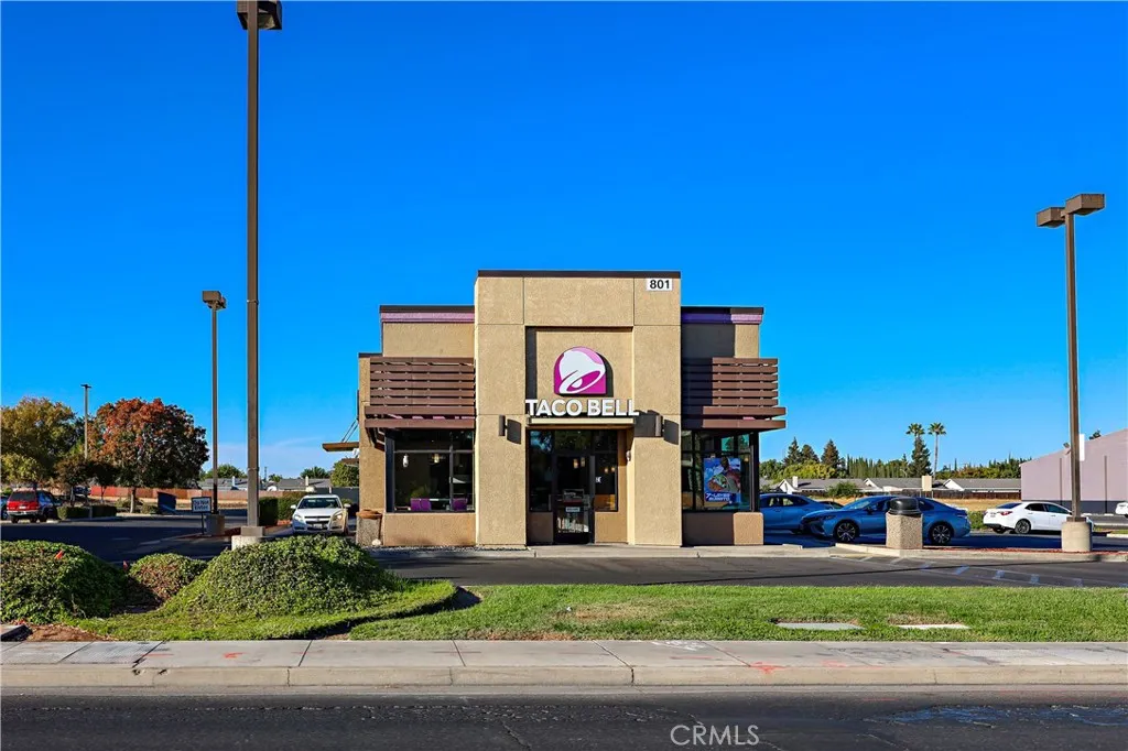 Adjacent Quick Service Restaurant