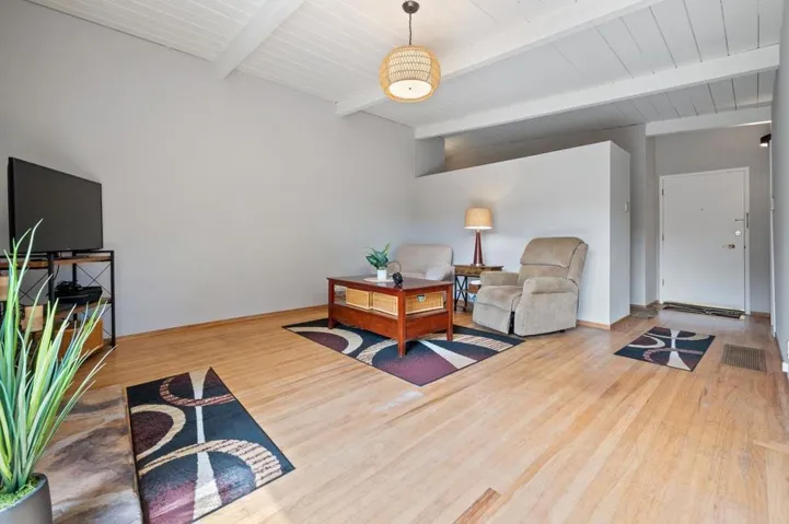 1611 Roberta Drive, San Mateo, California 94403