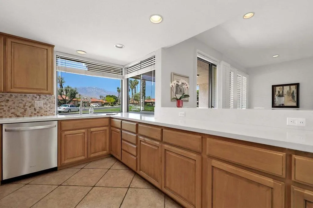 89 La Ronda Drive, Rancho Mirage, California 92270 home-pic-0