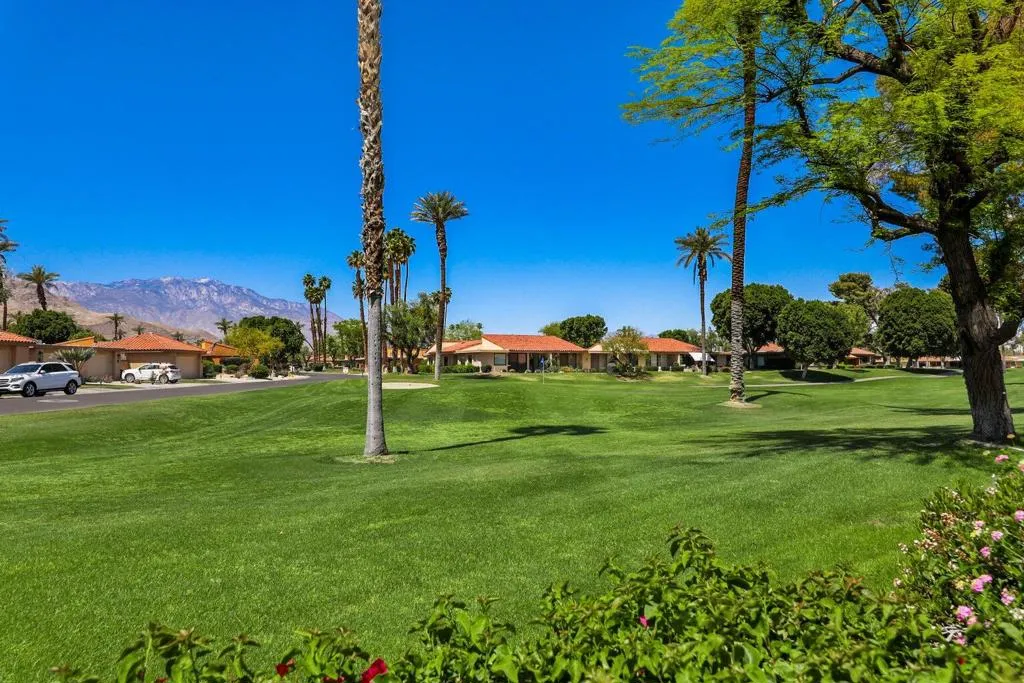 89 La Ronda Drive, Rancho Mirage, California 92270 home-pic-22