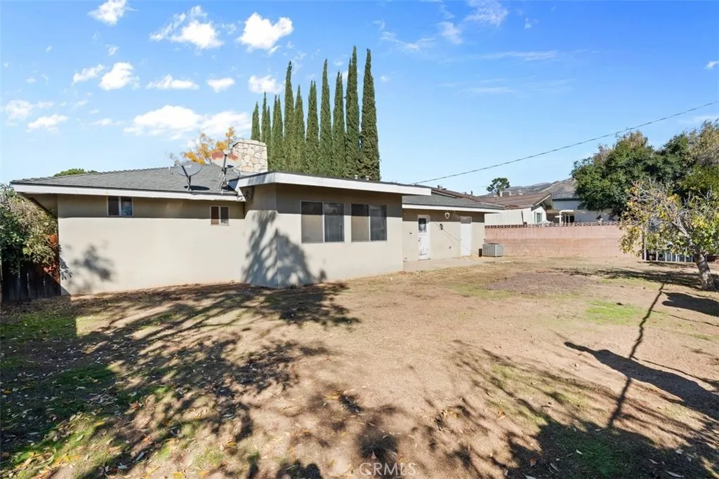 11757 Auburn, Yucaipa, California 92399 home-pic-23