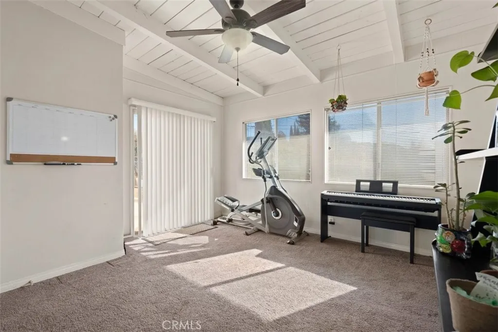 11757 Auburn, Yucaipa, California 92399 home-pic-15