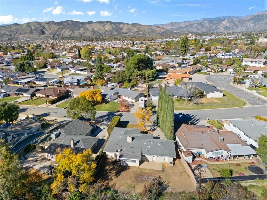 11757 Auburn, Yucaipa, California 92399 home-pic-29