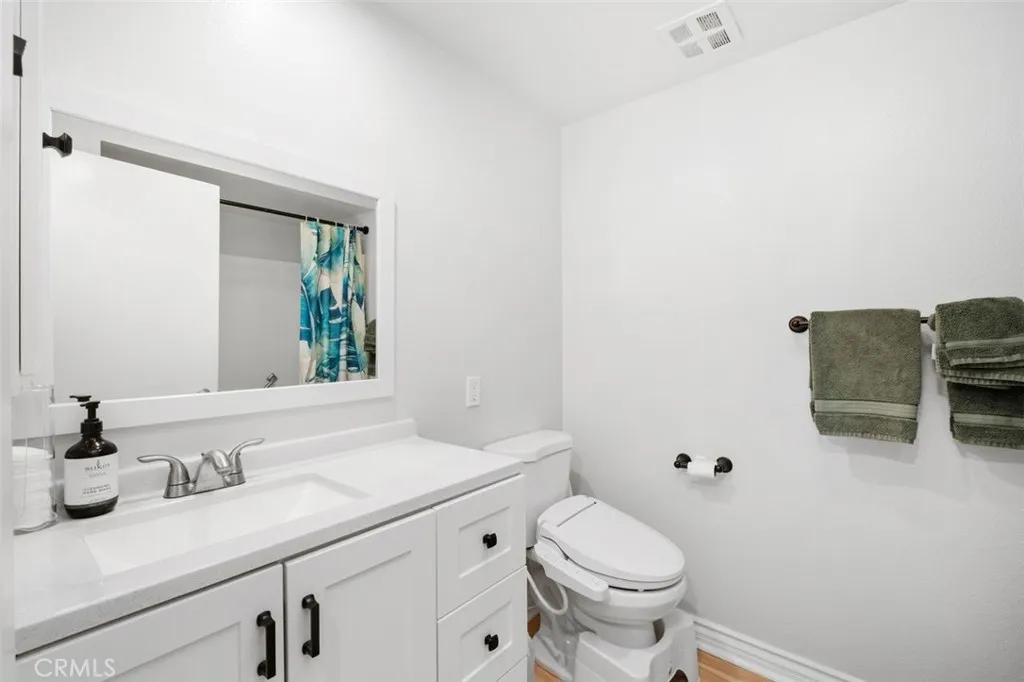 2118 Via Puerta home-pic-30