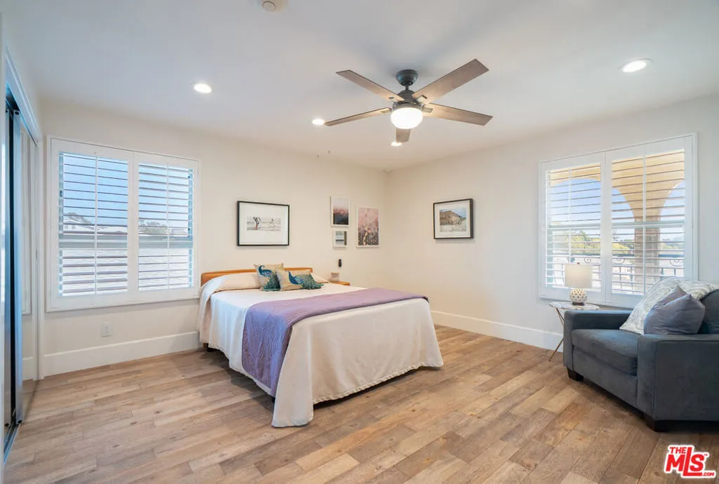 6411 W 85th Street, Los Angeles, California 90045 home-pic-16