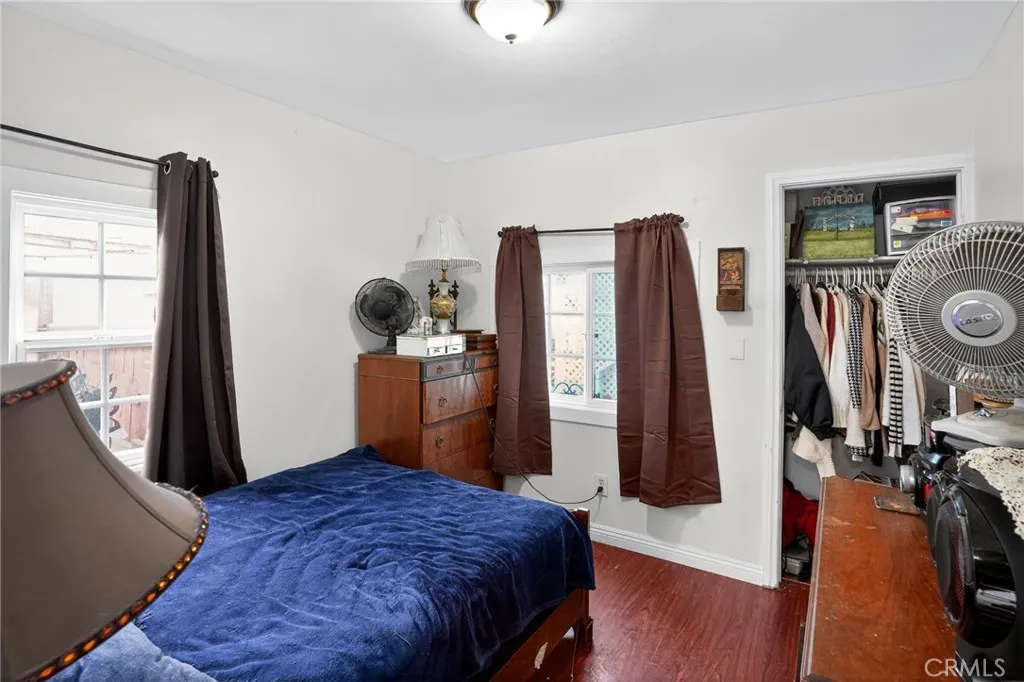 1053 E Hellman Street, Long Beach, California 90813 home-pic-14