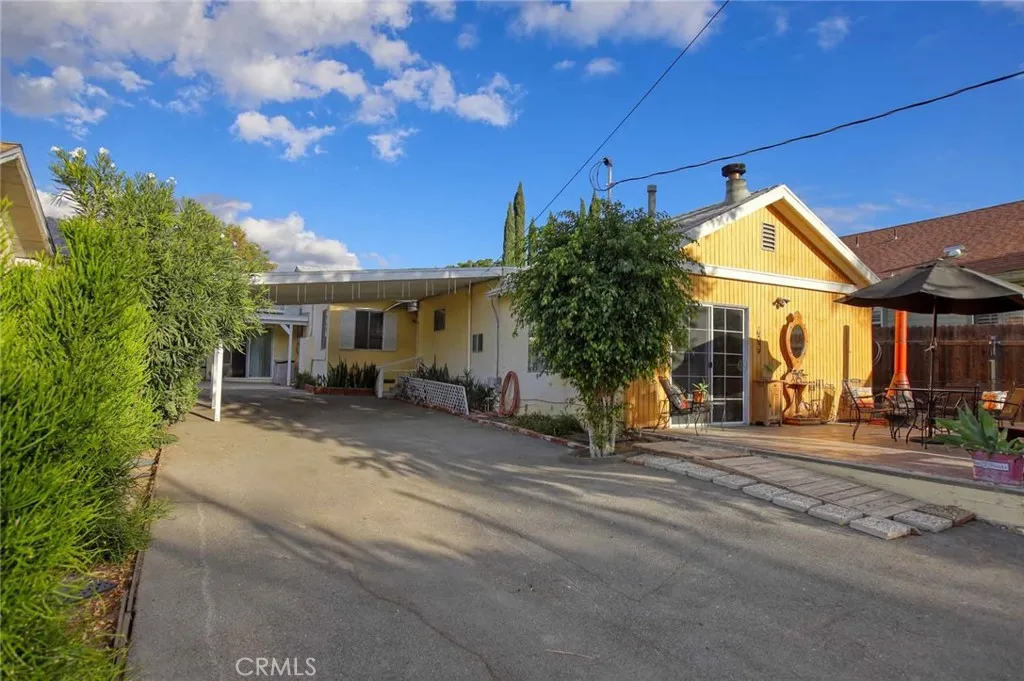 11034 Scoville Avenue, Sunland, California 91040 home-pic-30