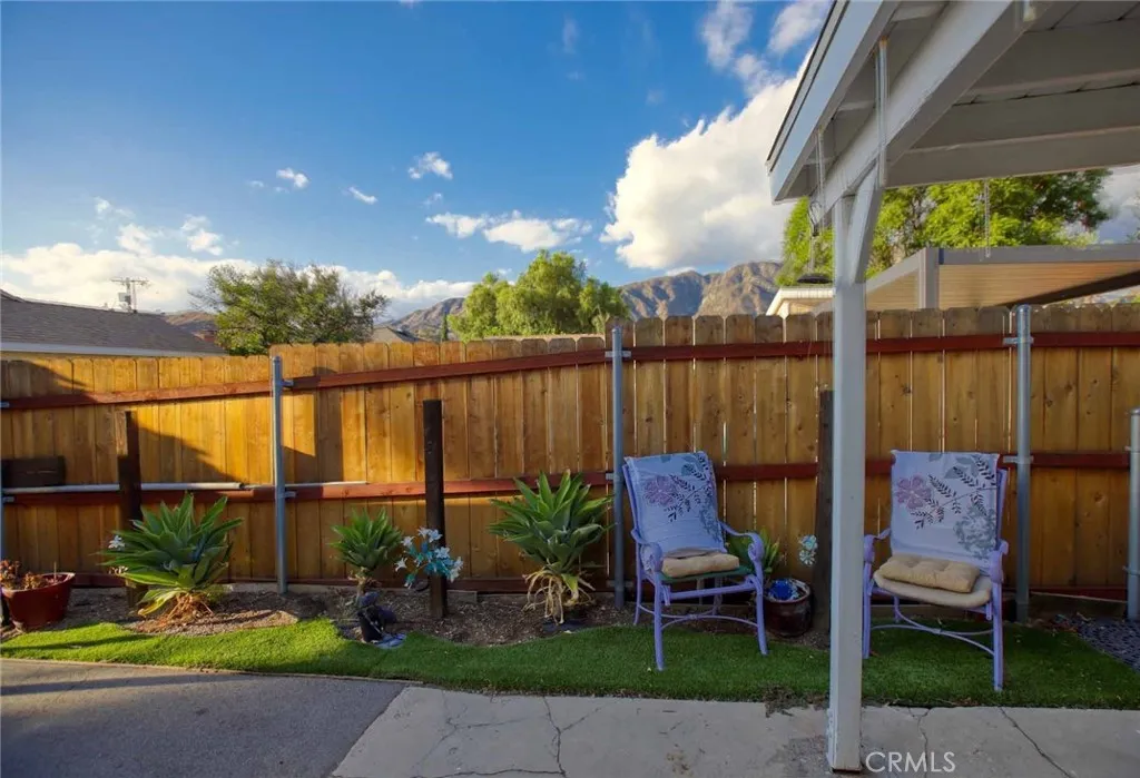 11034 Scoville Avenue, Sunland, California 91040 home-pic-22