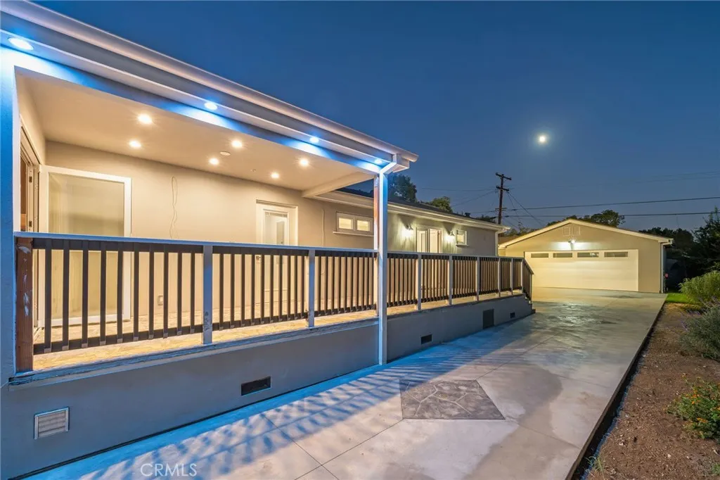 1362 Linden Avenue, Glendale, California 91201 home-pic-7