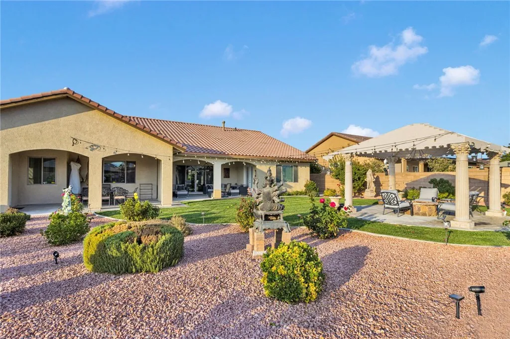 19135 Monterey, Apple Valley, California 92308 home-pic-59