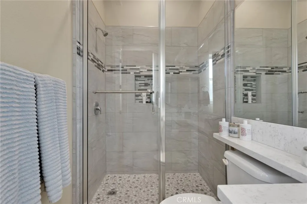 19135 Monterey, Apple Valley, California 92308 home-pic-40