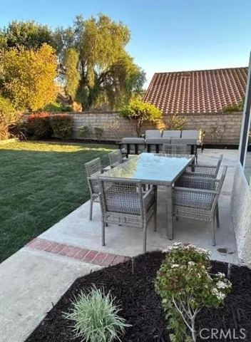 2512 Kensington Avenue, Thousand Oaks, California 91362