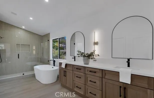 2512 Kensington Avenue, Thousand Oaks, California 91362
