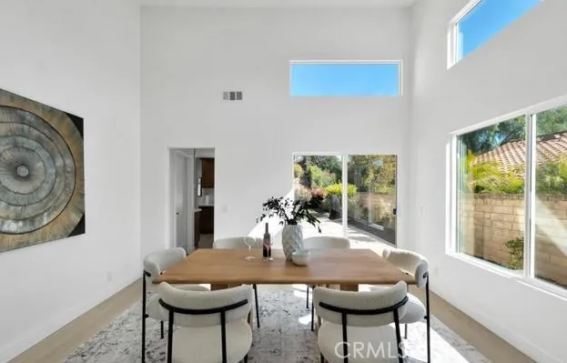 2512 Kensington Avenue, Thousand Oaks, California 91362