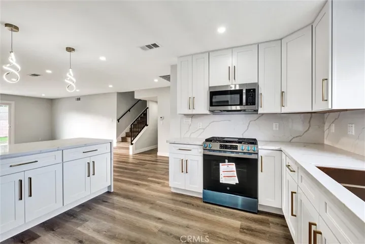 19407 Cliveden, Carson, California 90746