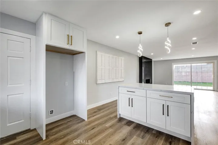 19407 Cliveden, Carson, California 90746